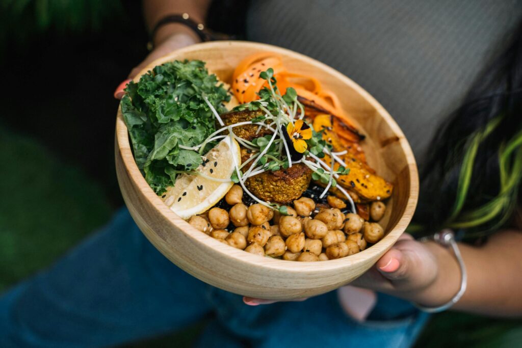 chickpea with kale salad