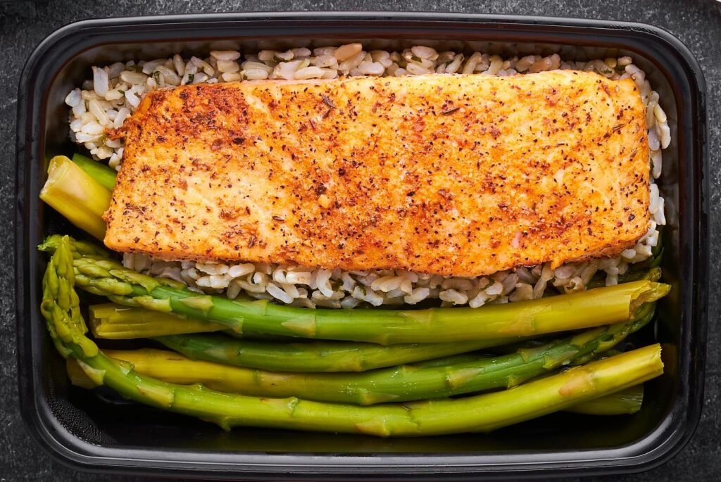 salmon with asparagus & wild rice